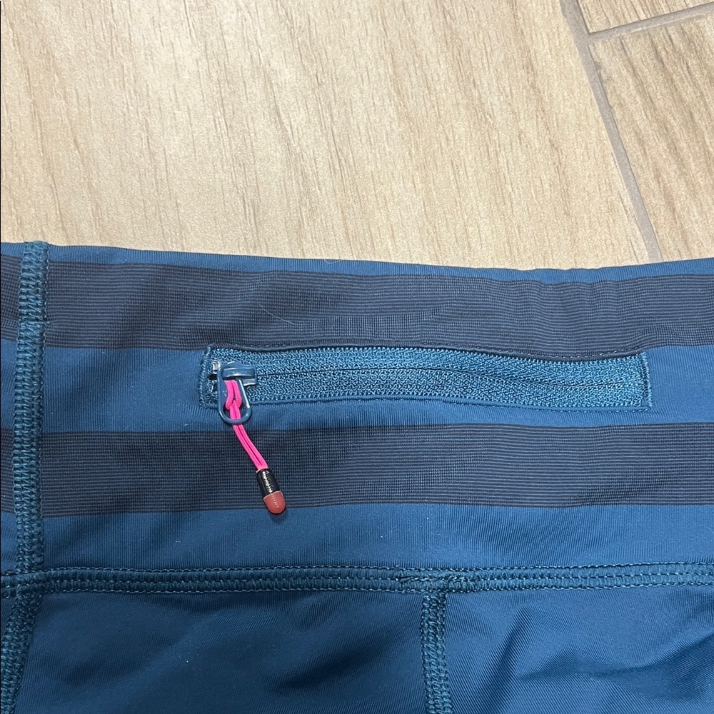 lululemon athletica run for your life Blue and Black Leggings - Picture 6 of 7